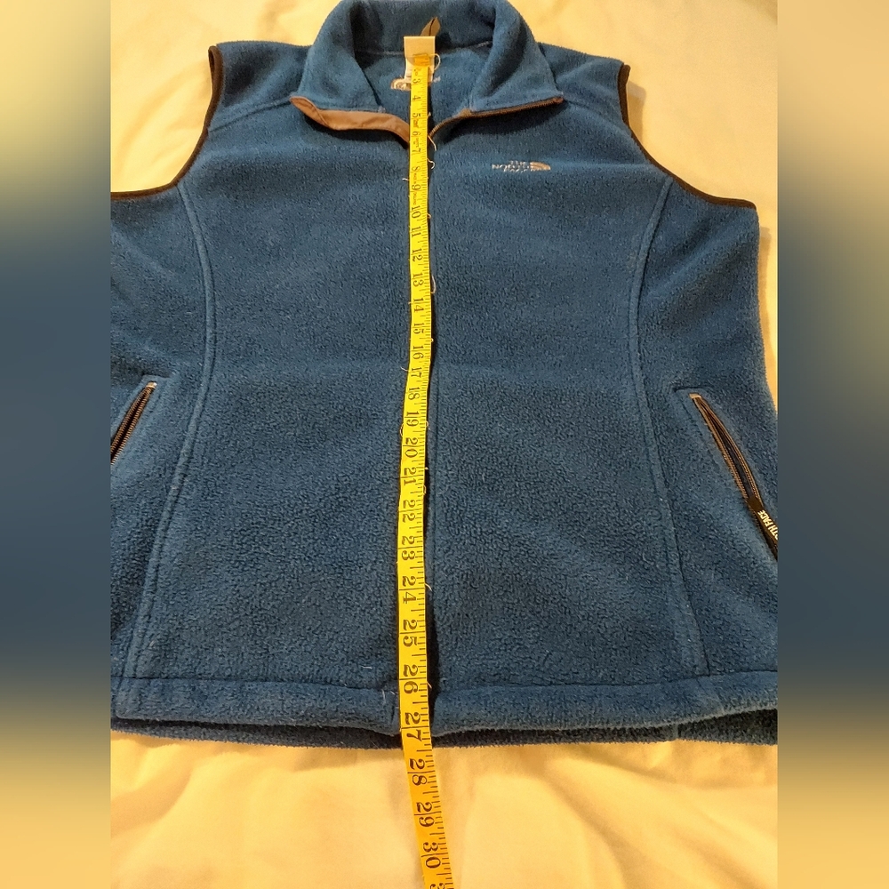 The North Face Cozy Blue Fleece Vest - Picture 6 of 7